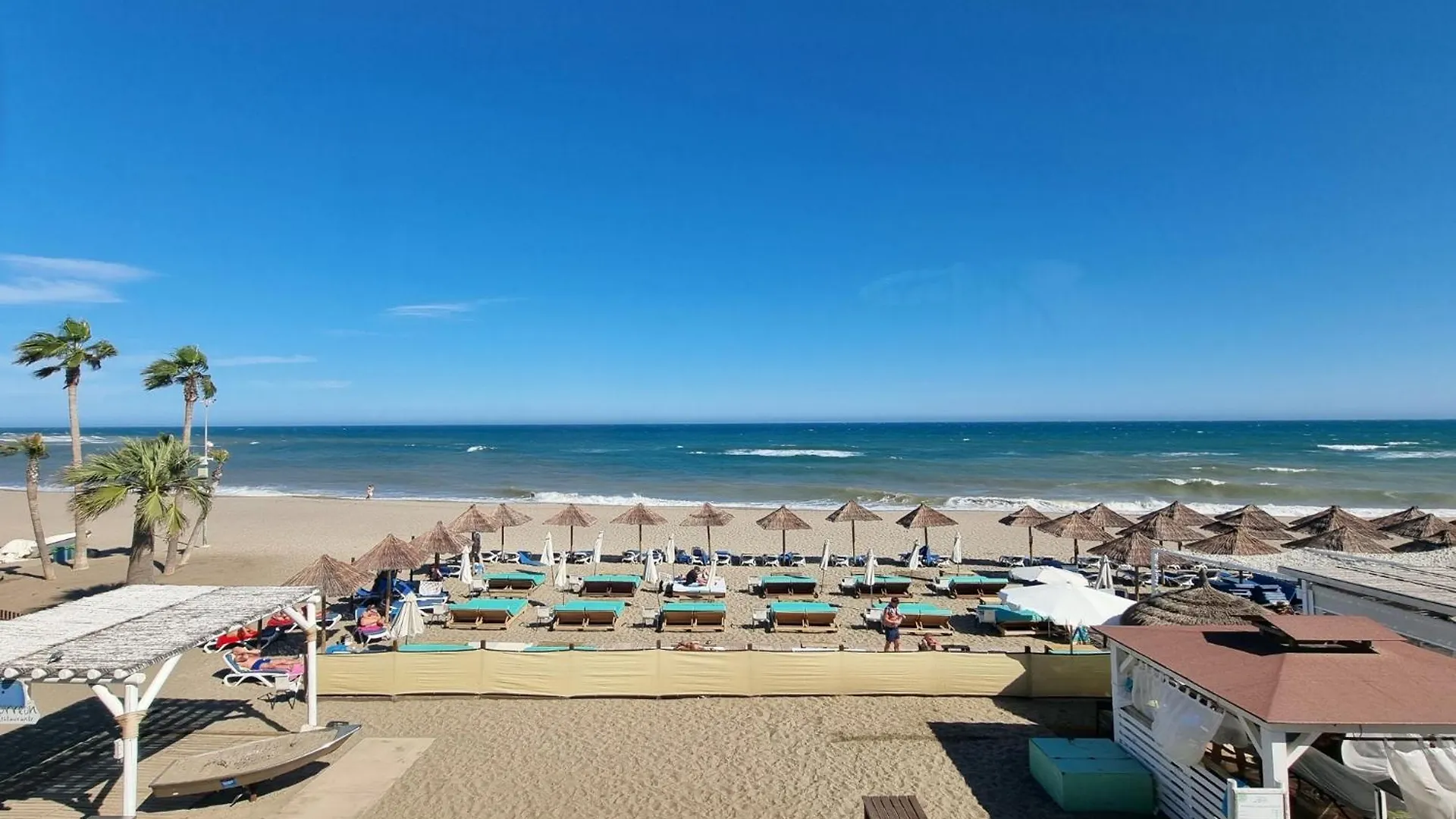 Sea Front Apartment In La Cala De Mijas 0*,